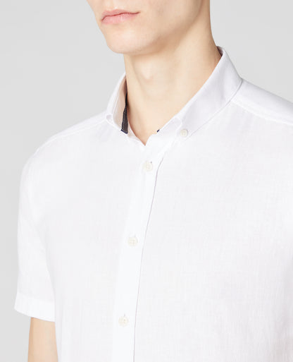 Tapered Fit Linen-Blend Short Sleeve Shirt