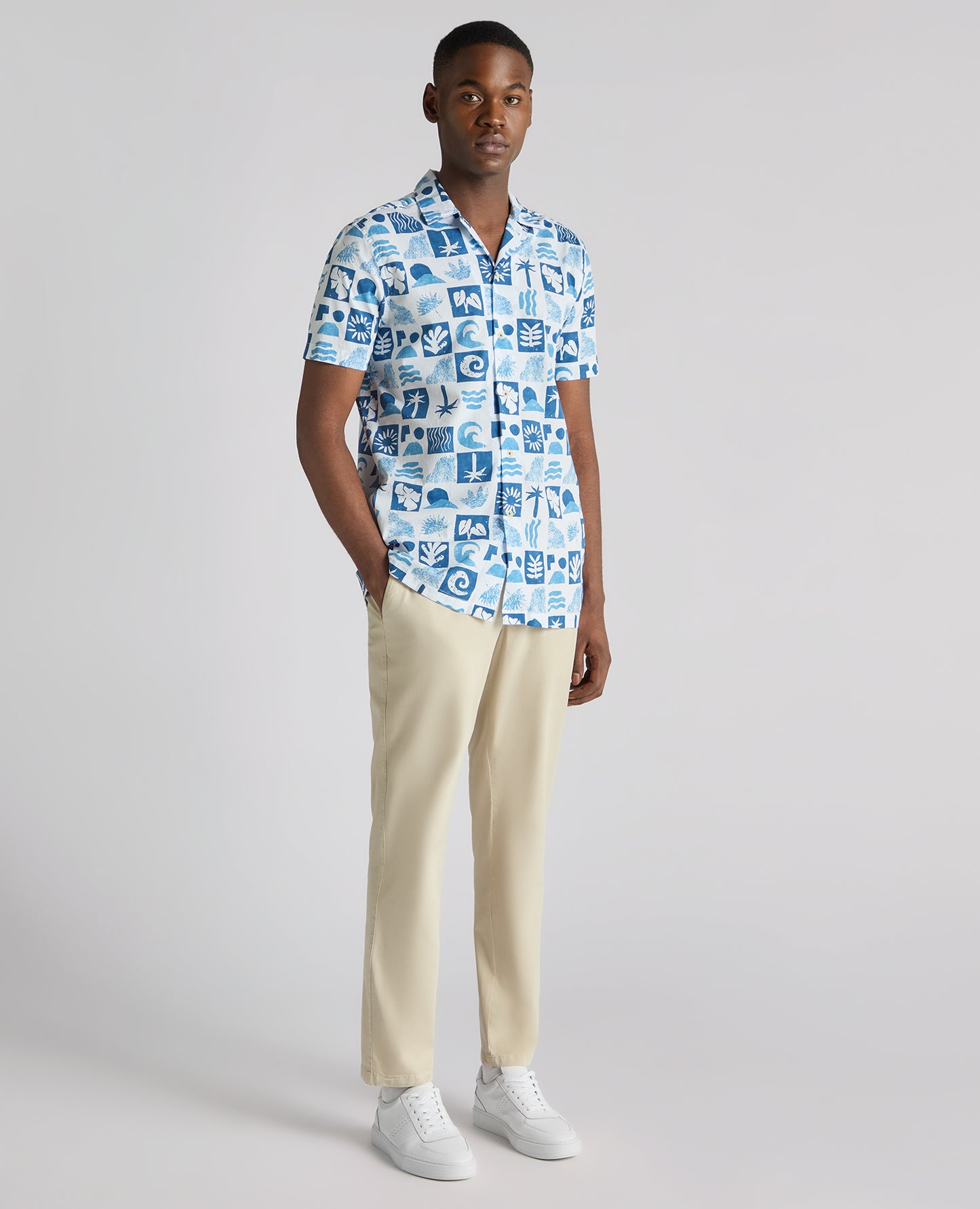 Tapered Fit Cotton-Stretch Printed Shirt