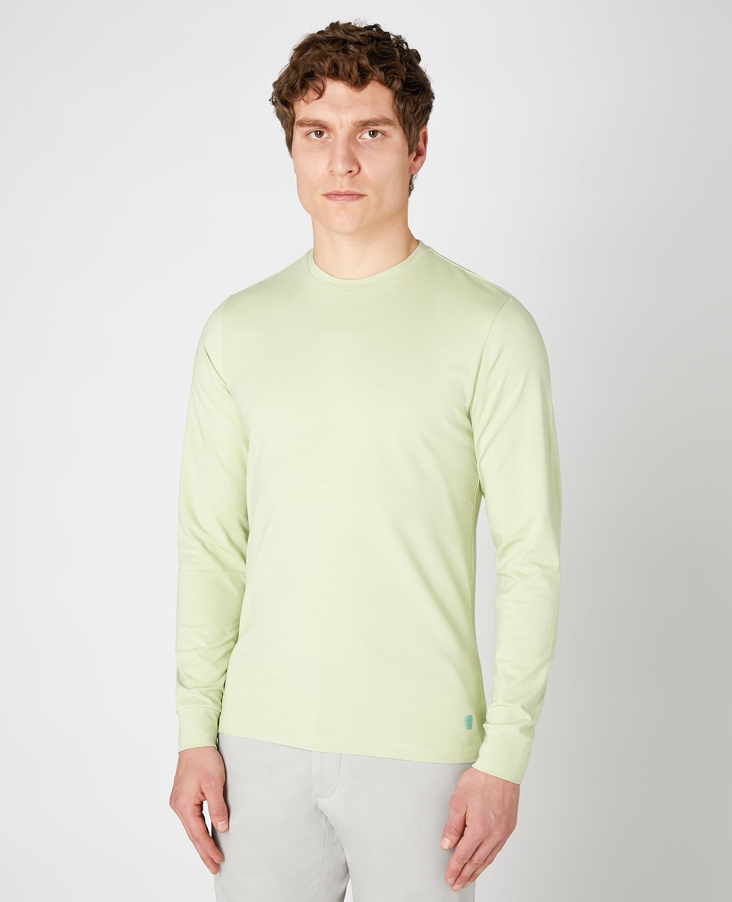 Tapered fit cotton-blend stretch long sleeve t-shirt