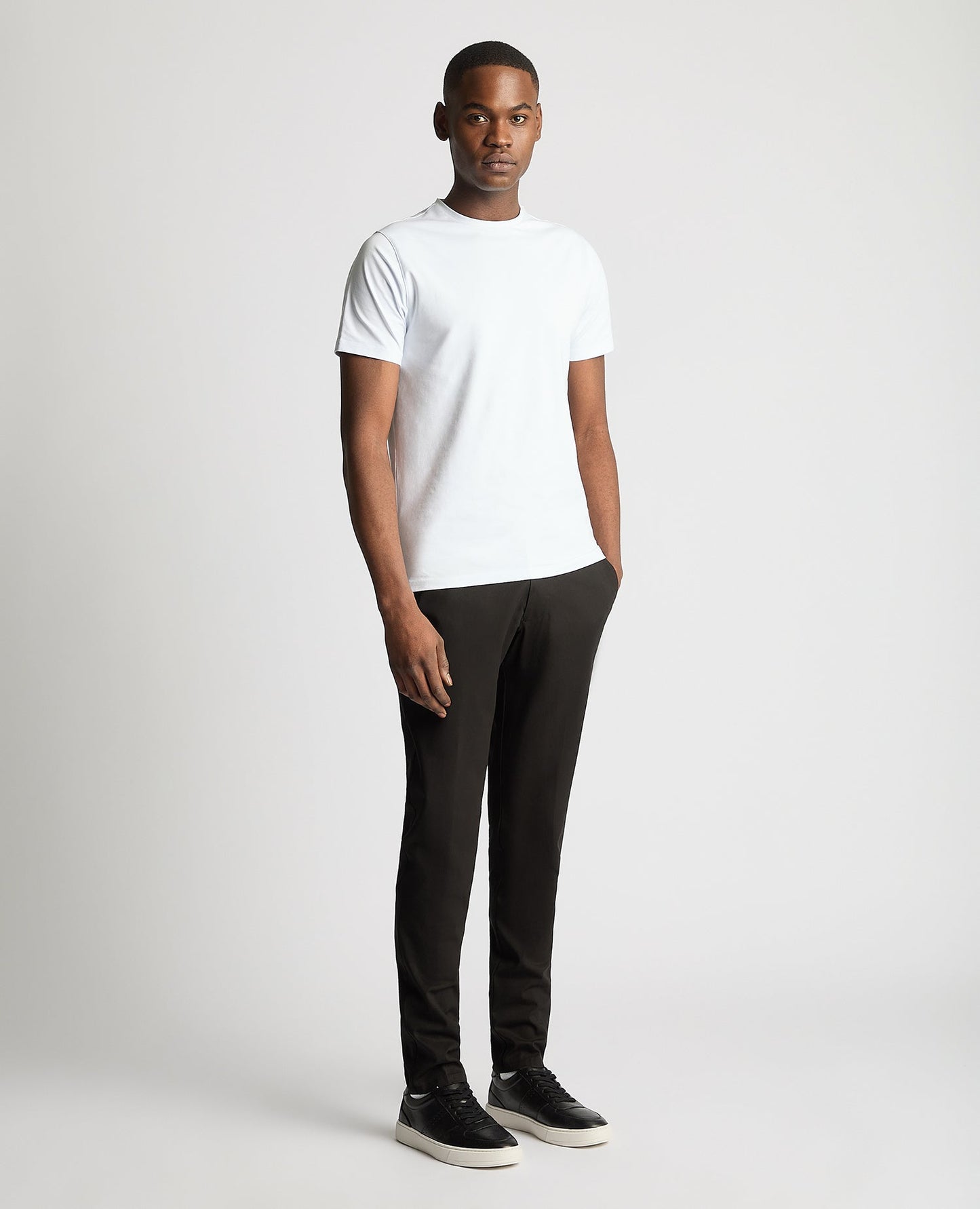 Slim Leg Stretch Smart Chinos