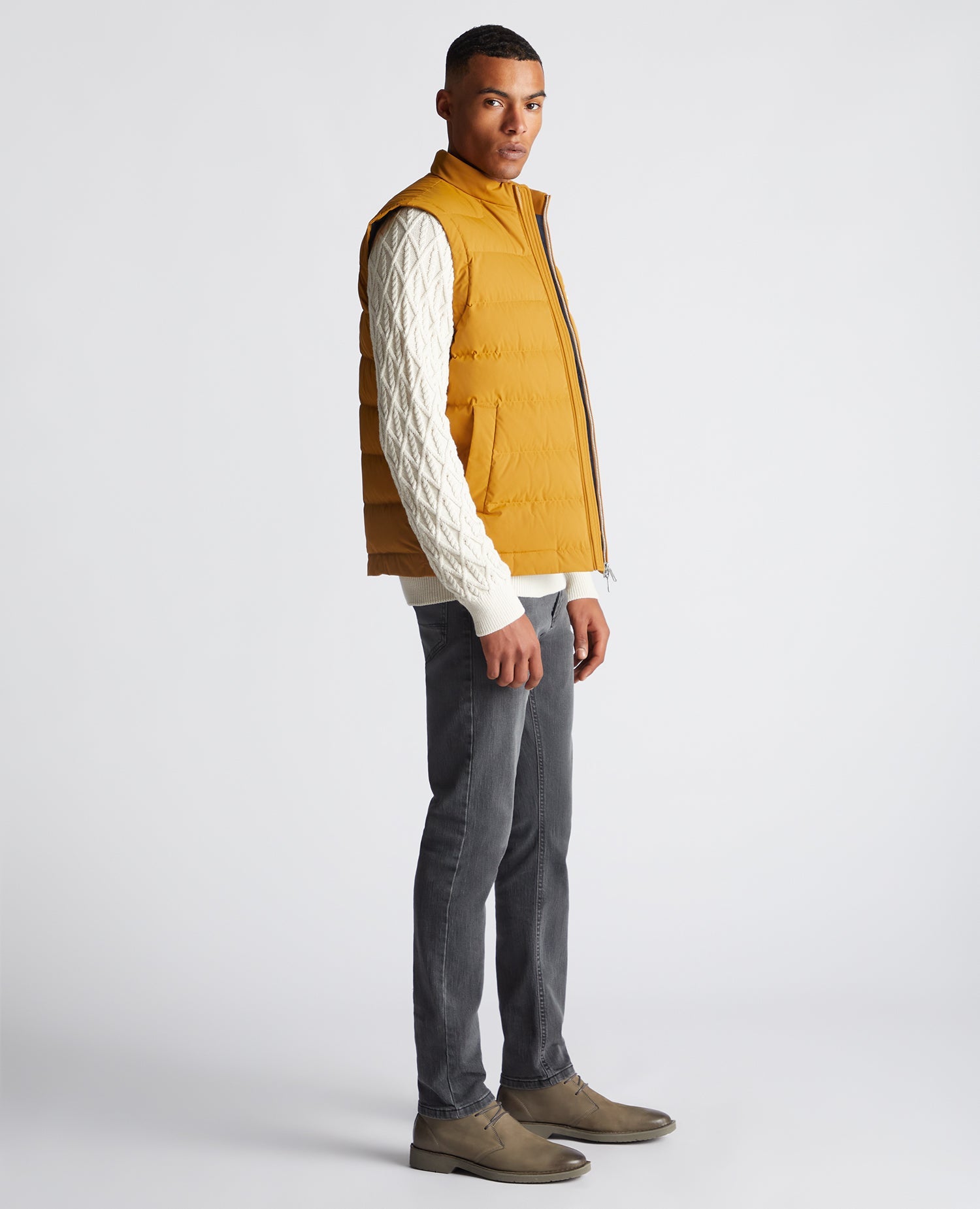 Regular Fit Quilted Gilet